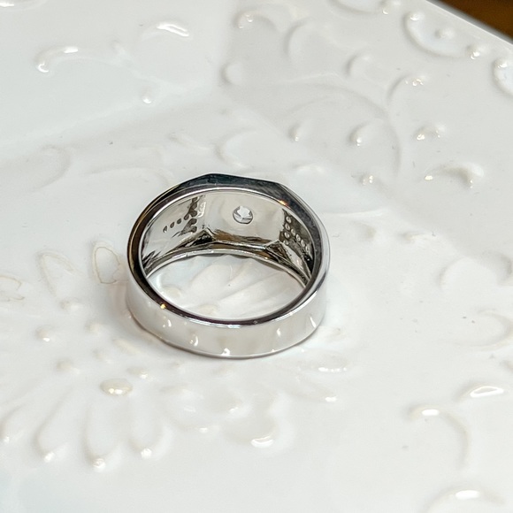 Sterling silver thick ring with stone for men and women - Picture 5 of 9